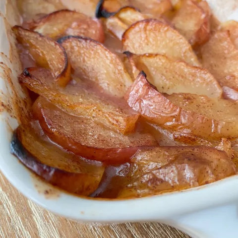 Steam-Baked Cinnamon and Maple Apples