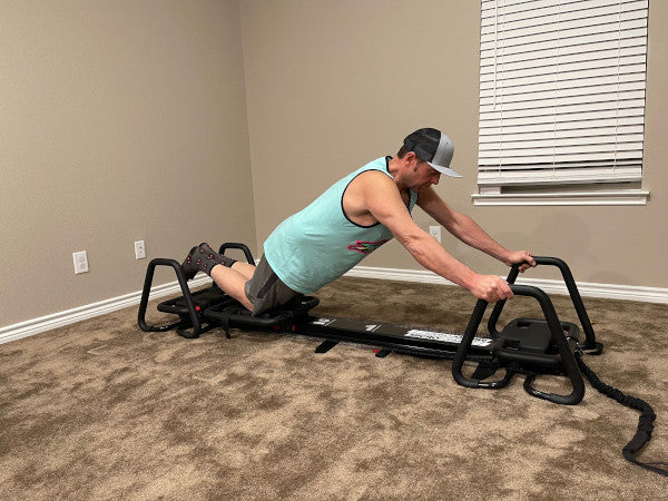 man working out with the help of Micro Handlebars