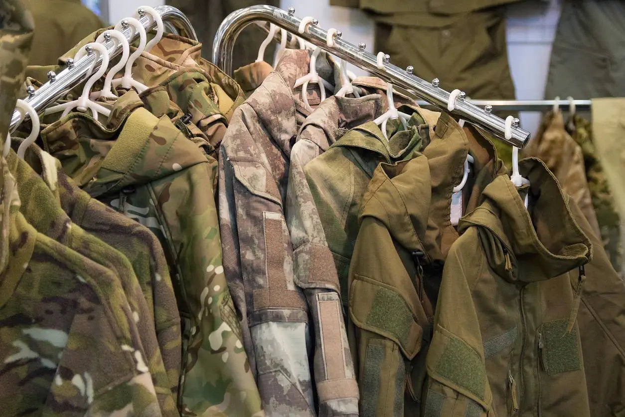 Vêtements militaires