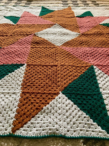 crochet barn style quilt