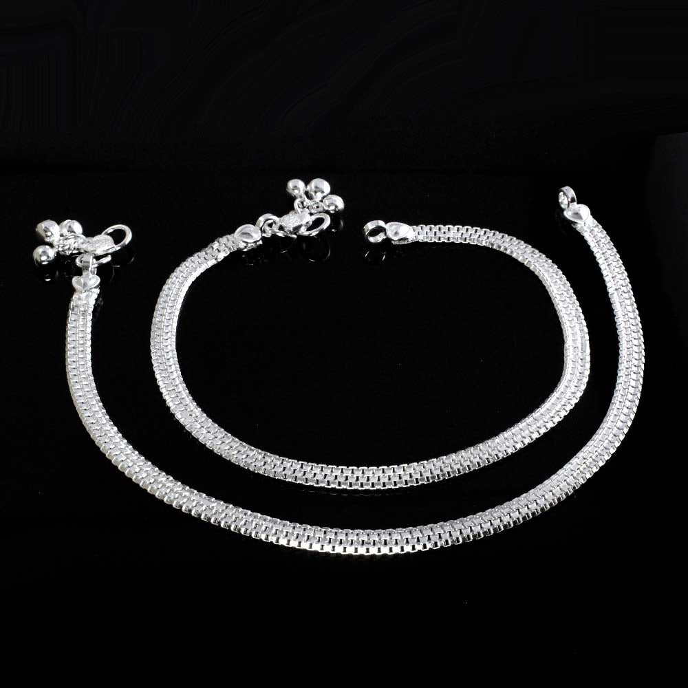 Women Anklet  Buy Women Anklets Online in India  Myntra