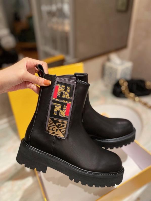 Fendi women鈥榮 Leather boots Fashionable Leisure Boots Shoes 1216