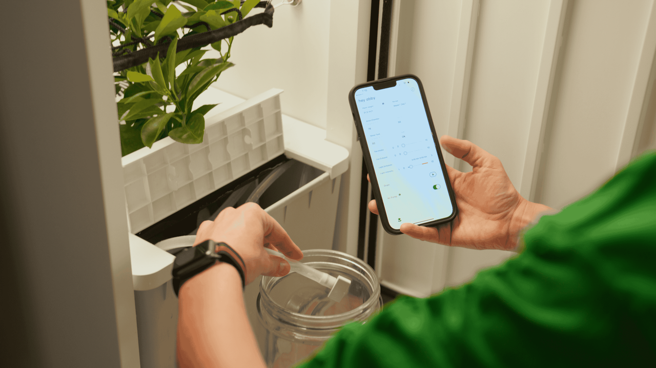 Hey abby app-controlled automated cannabis growing system