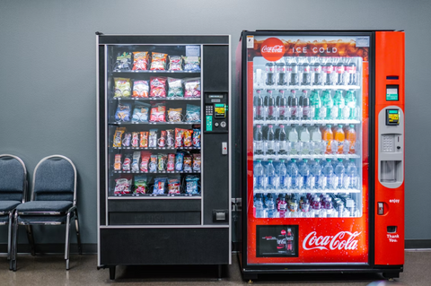 Investir dans un distributeur automatique : coûts, conseils et rentabilité  – Distributeurs Rentables