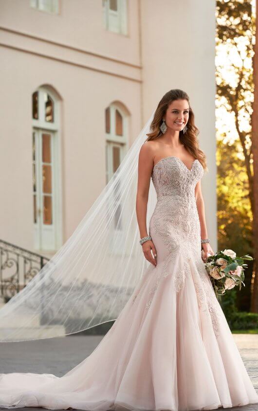 7579 - Sexy Lace Plus Size A-line Wedding Dress with Spaghetti