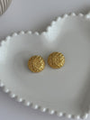 Vintage amazing clip-on Earrings - Cecilia Vintage