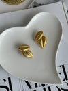 Vintage Marvelous stud earrings - Cecilia Vintage