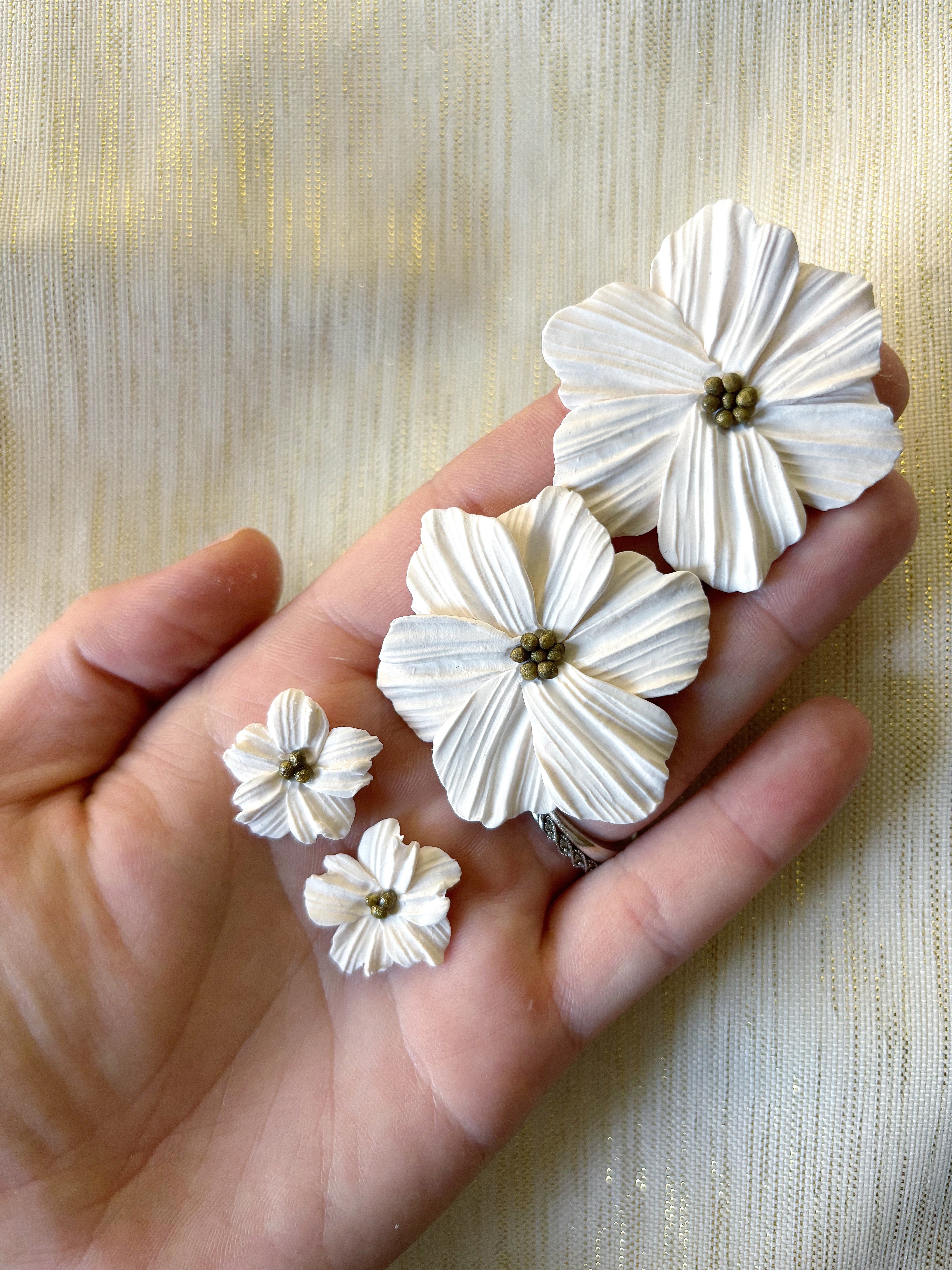 White Flower Studs