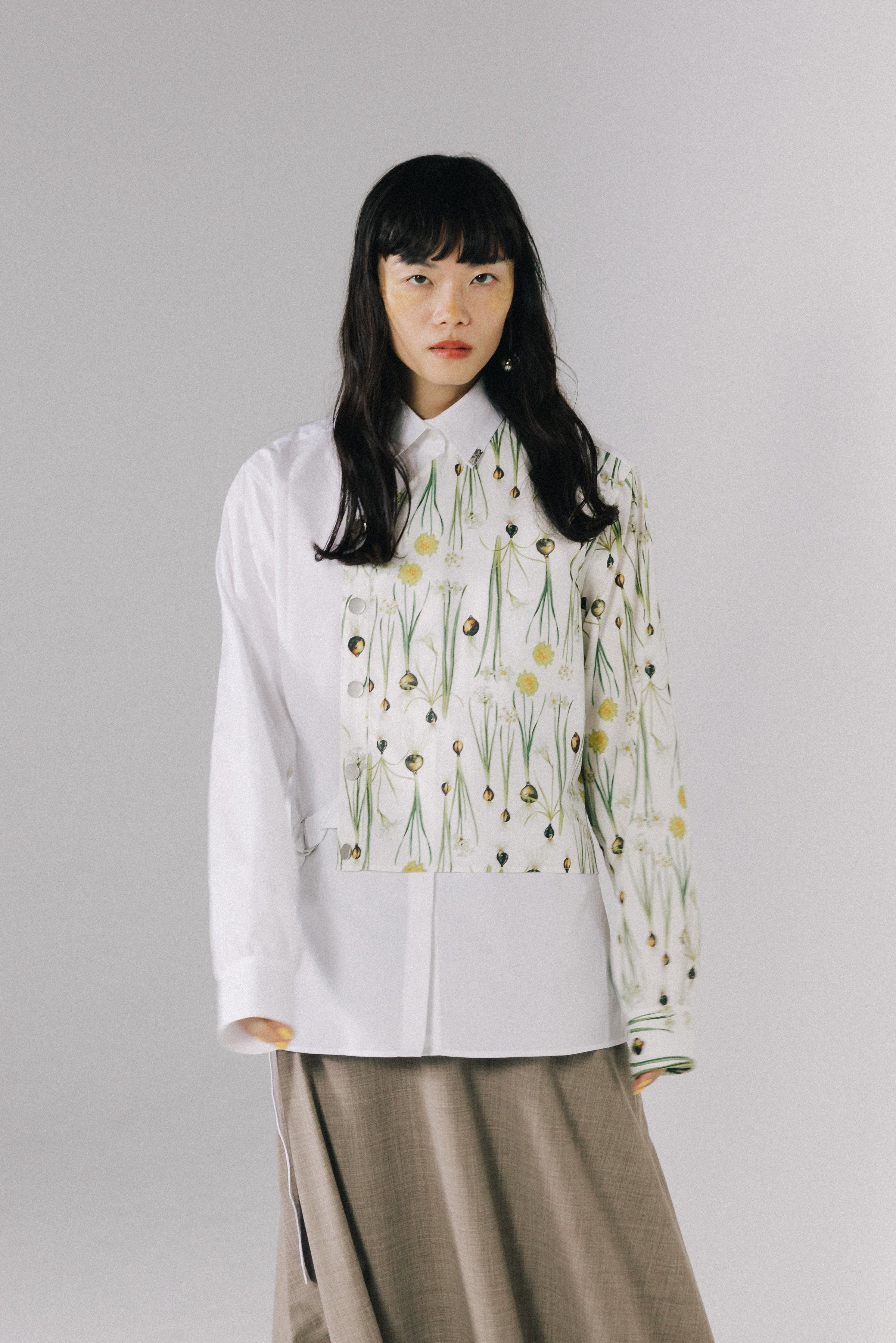 Flower bulbs bicolor wrapping shirt – MIKAGE SHIN