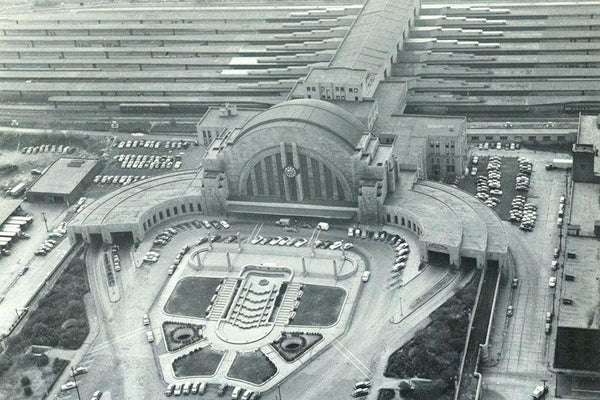 Union Terminal with Concourse