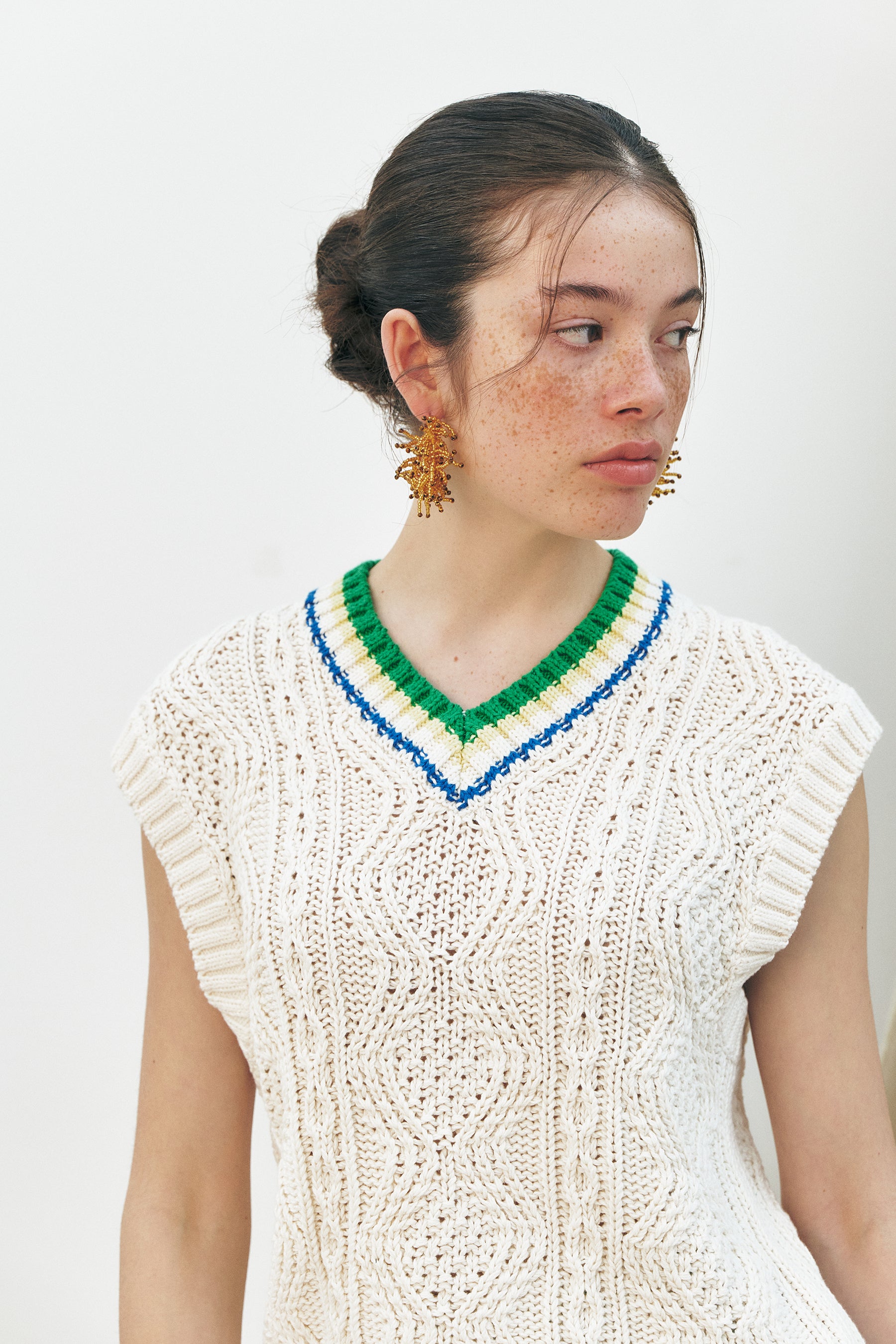 Color Block Oversized Knitted Vest, Ivory