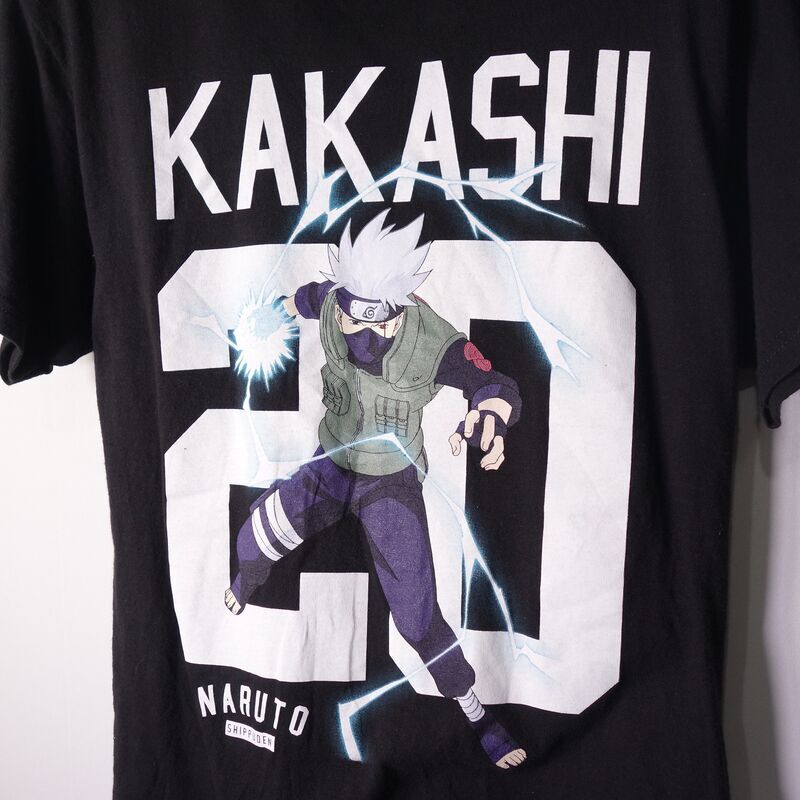 超ポイントバック祭】 激レア 00s NARUTO カカシ Tシャツ 疾風伝