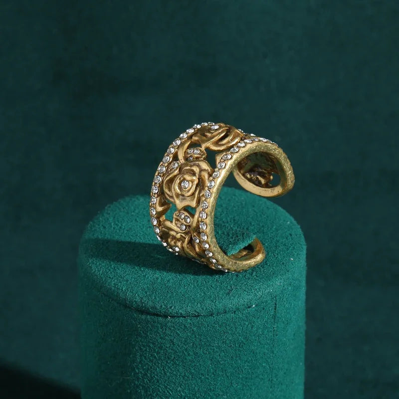 Anel CamelliaLux™ de Camélia Vintage Ajustável com Zircônia - Cobre Banhado a Ouro