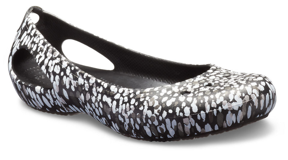 crocs kadee graphic flat