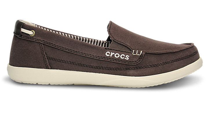 womens crocs walu loafer