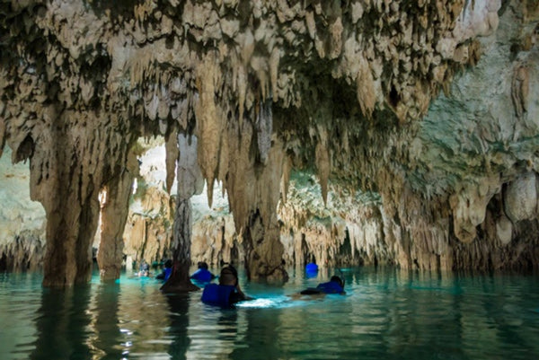 Cenotes Sac Actun Caves, Tulum