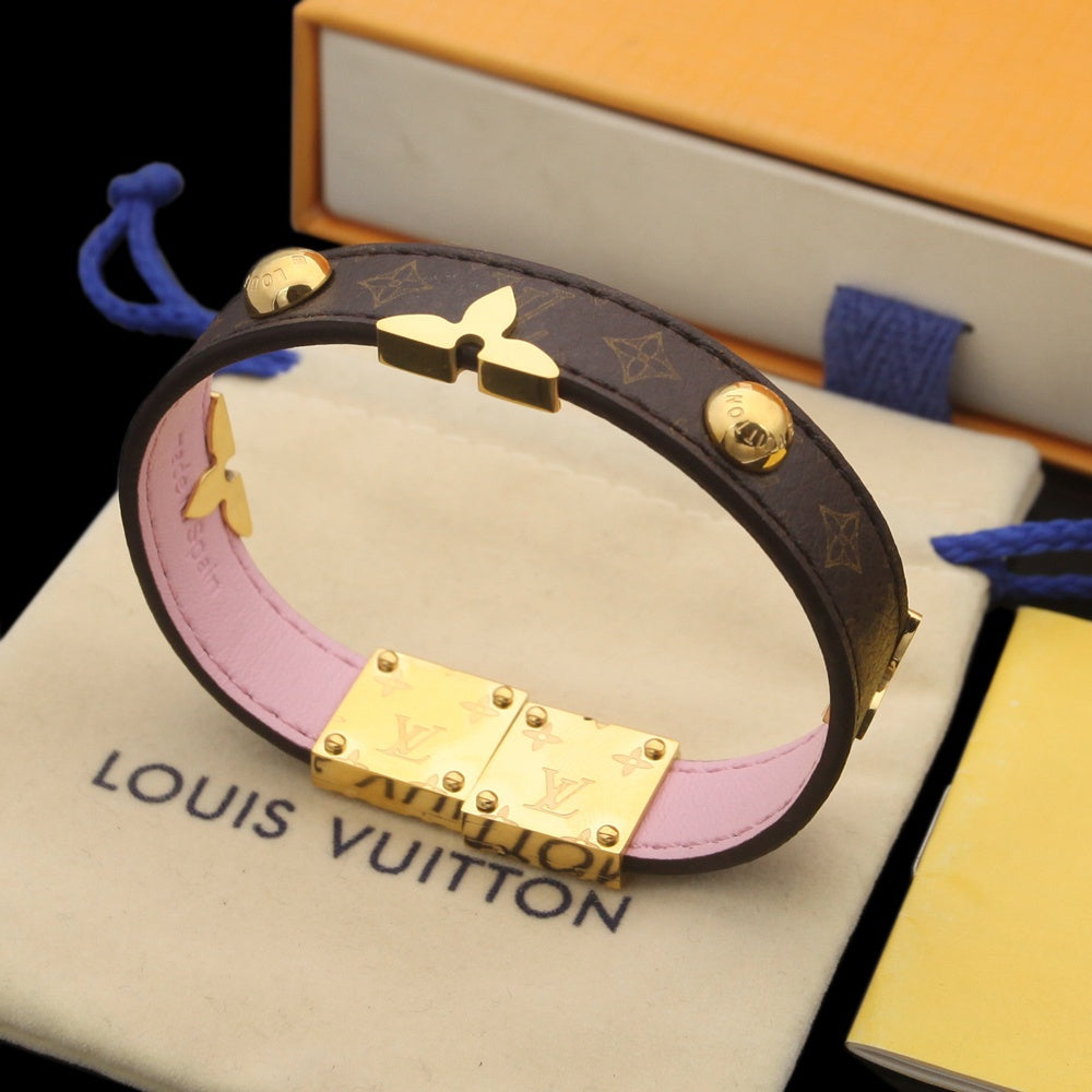 Louis Vuitton 2022 New Fashion Bracelet Jewelry Double sided Leather Bracelet