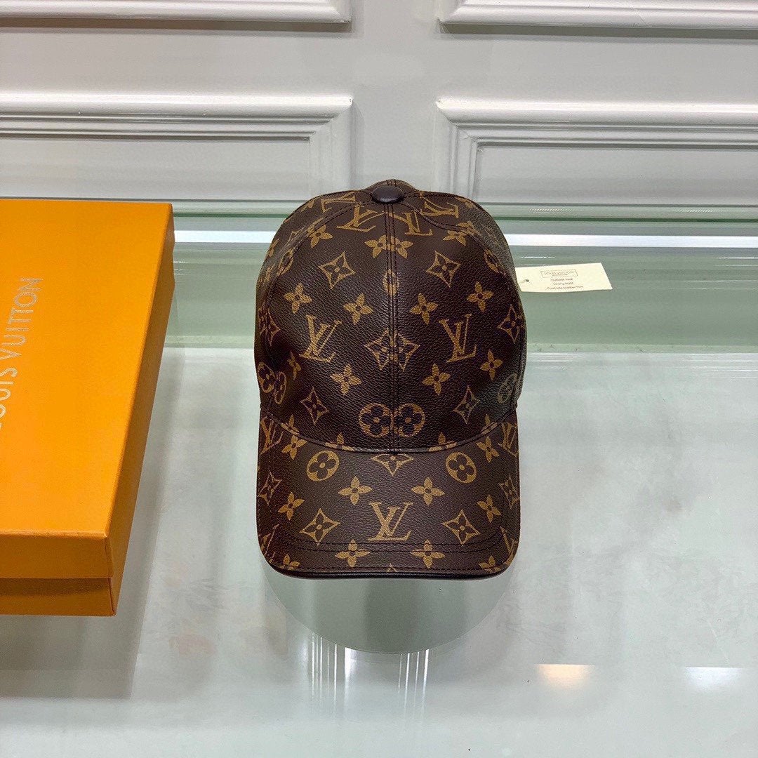 LV Louis Vuitton Men Women new baseball cap, simple atmosphere, casual and versatile sports cap12