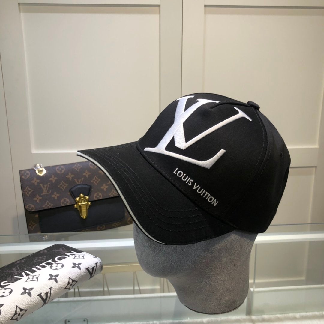 LV Louis Vuitton Men Women new baseball cap, simple atmosphere, casual and versatile sports cap12