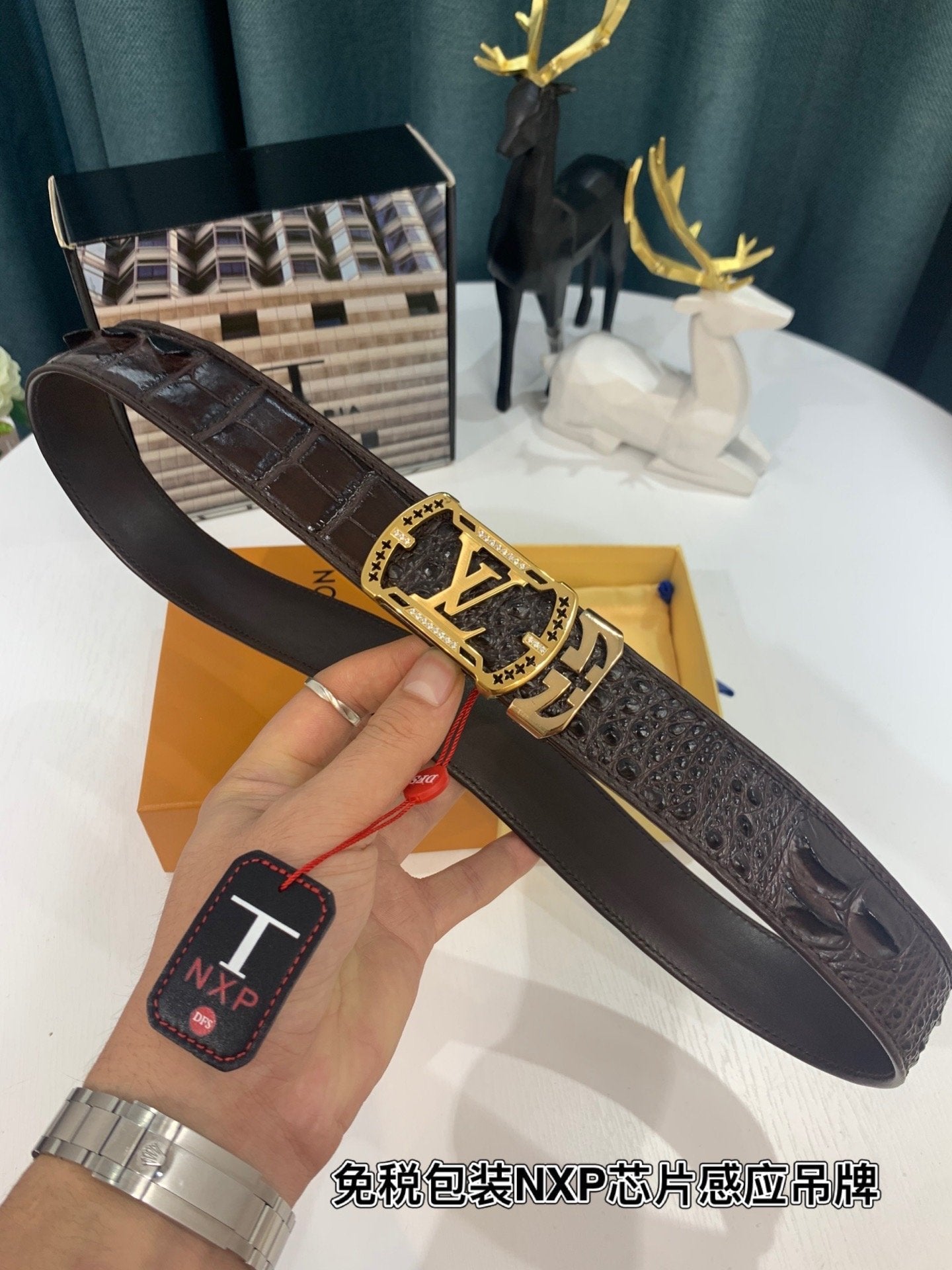 LV Louis Vuitton 2022 New Fashion Men and Women Top Quality Leather Belt