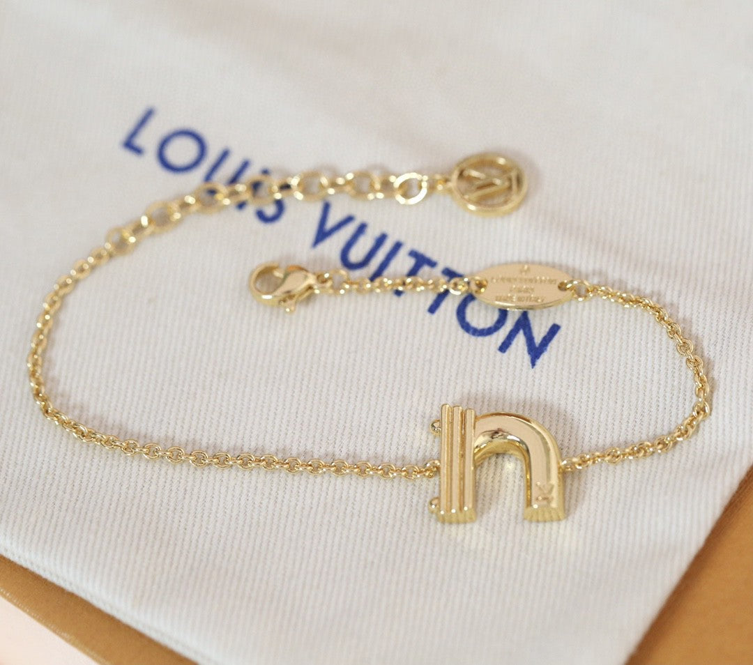 Louis Vuitton 2022 New  Bracelet  Fashion Letter Bracelet Jewelry