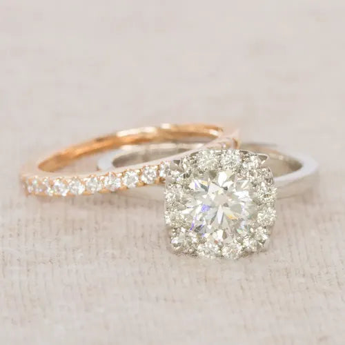 Diamond engagement ring and diamond band
