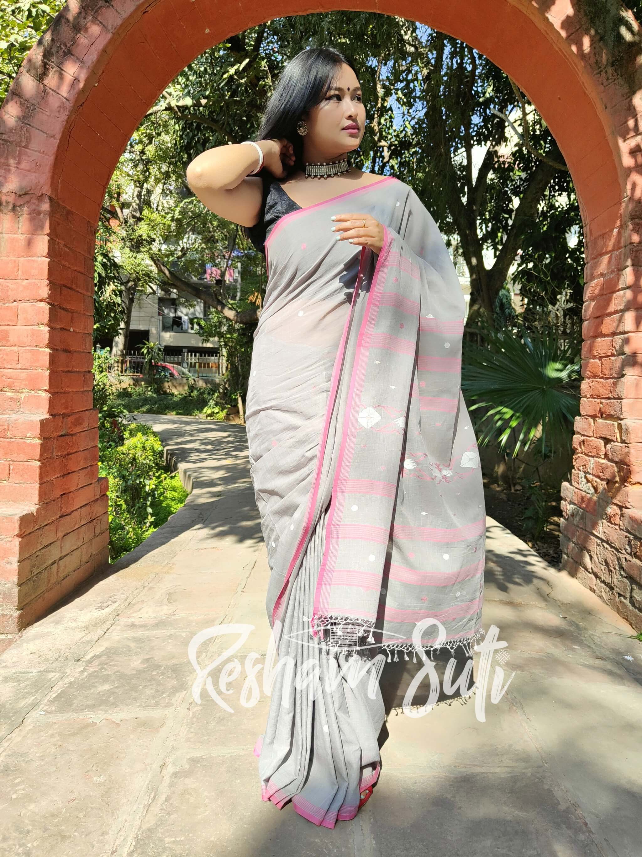 Bohemian Grey & Pink Moonga Silk Khadi Saree - Katan Weaves India