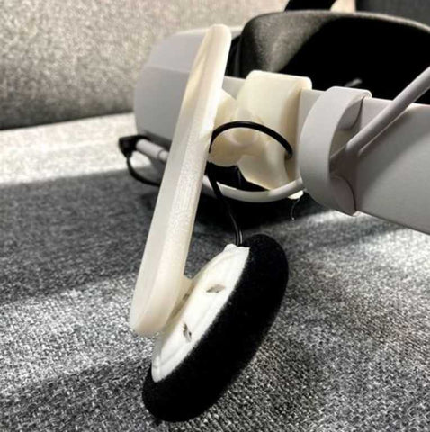 3D Printed Oculus Quest 2 Headphone Mount (Koss KSC75) by budgiesarecool