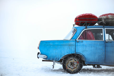 Changing snow chains sucks, with WeatherTech FloorLiners stay dry for that difficult job