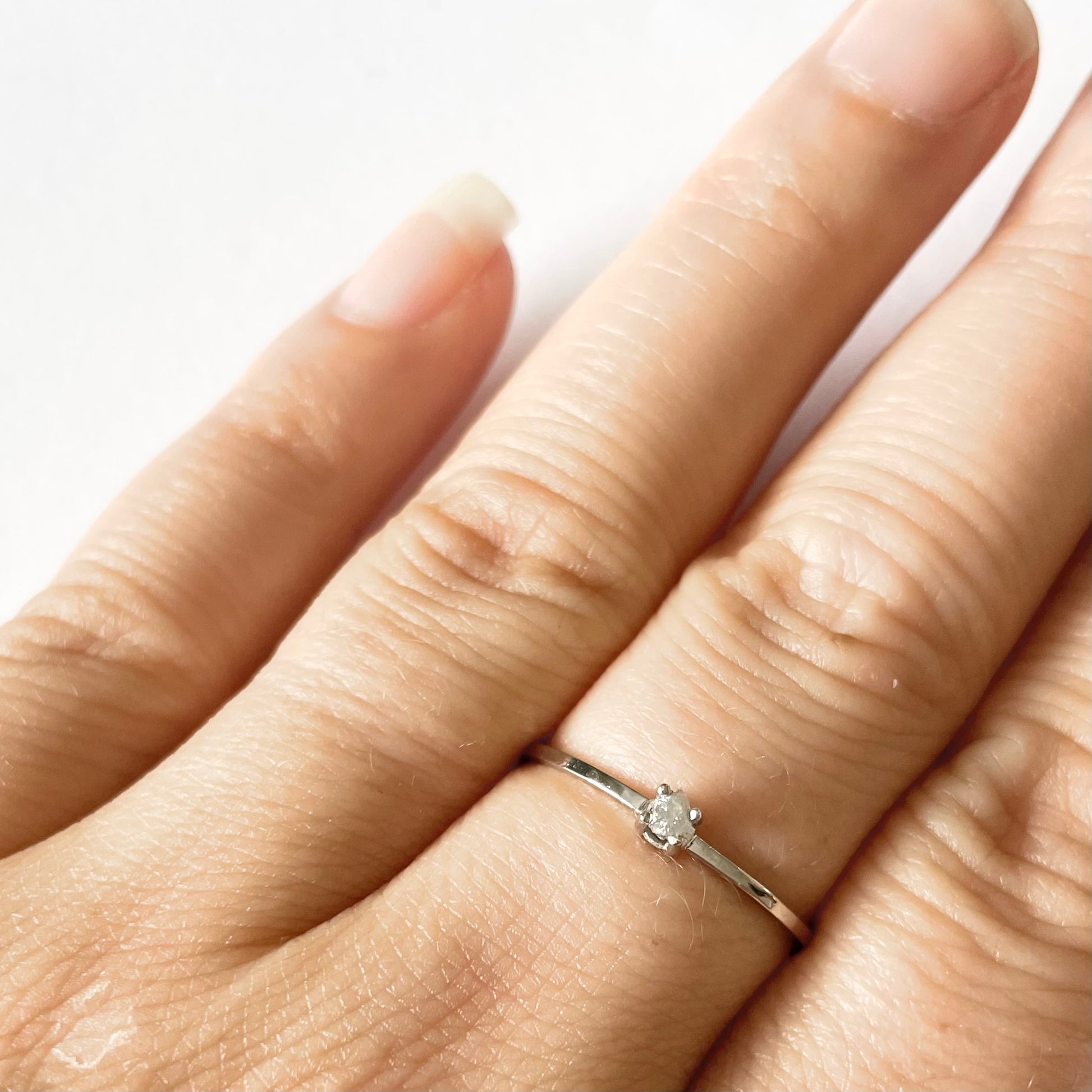 Aanklager Verniel Beroep Gouden ring met grijze ruwe diamant – machssieraden