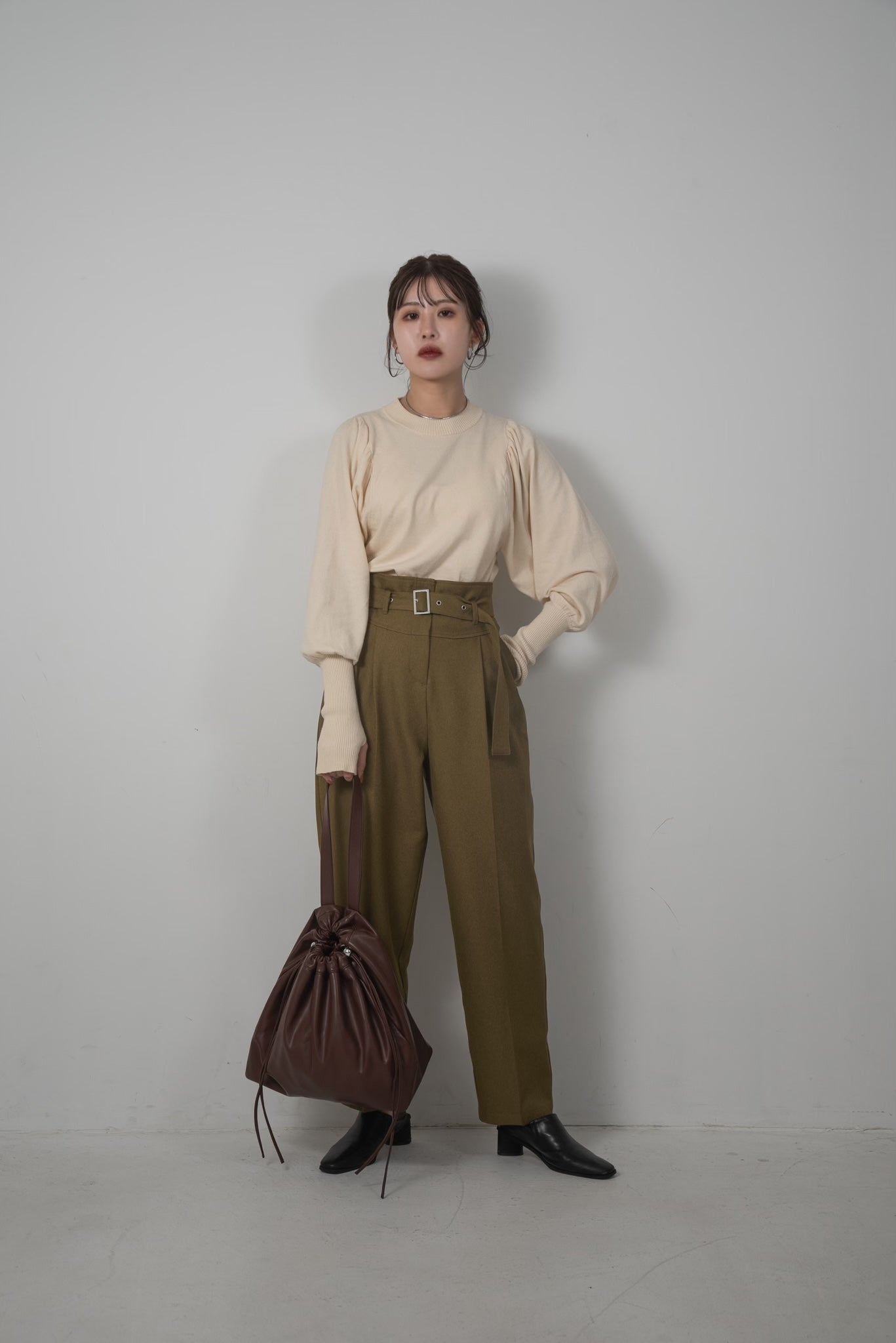 ナチュラルネイビー LOW CLASSIC ハイウエストパンツ BELT PANTS