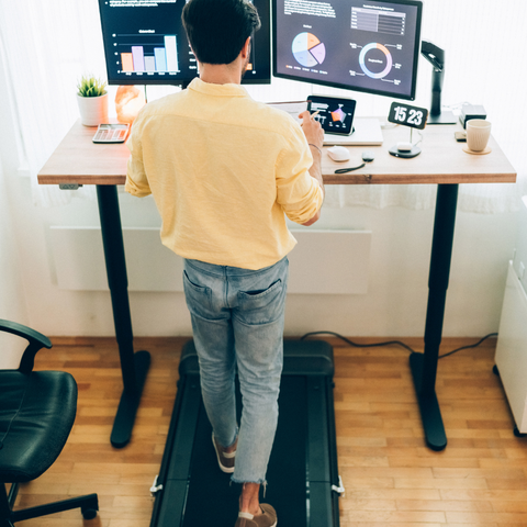 Work while walking with the Walking Desk