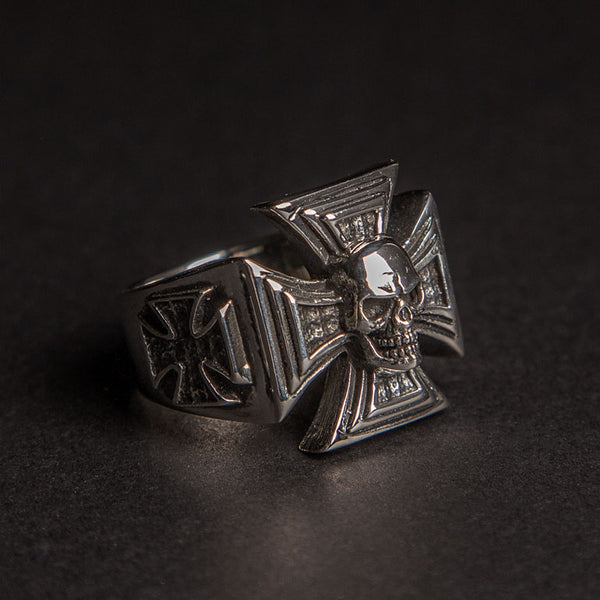 IRON CROSS SKULL RING – Silverlogy