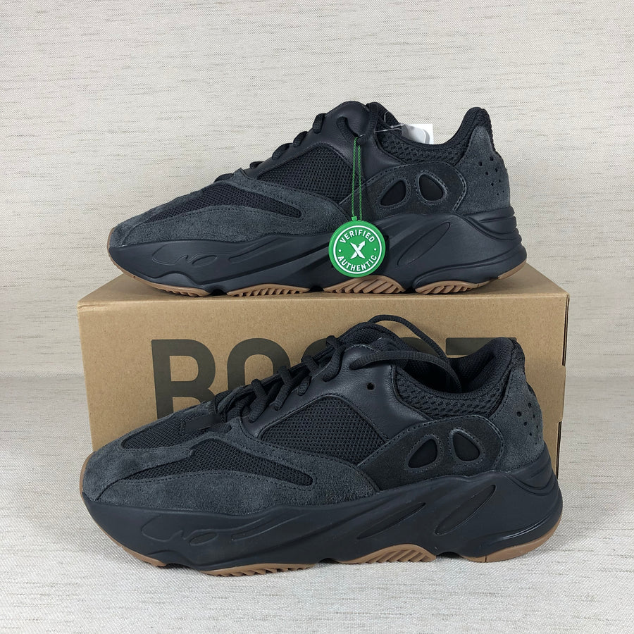 yeezy boost wave runner 700 utility black