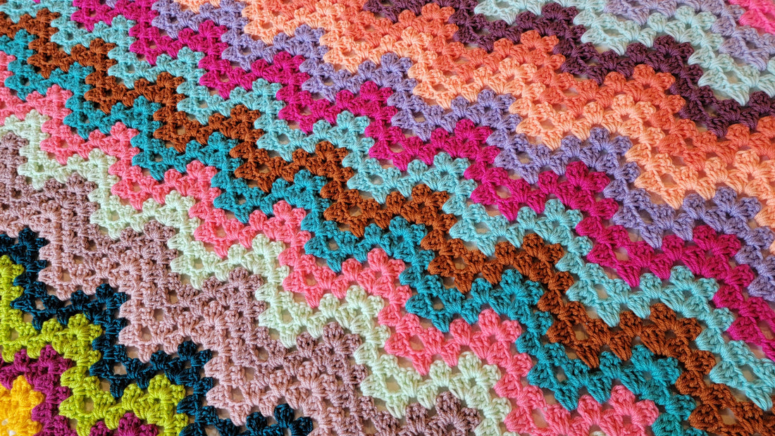 Free Crochet Pattern: Granny Chevron Blanket!