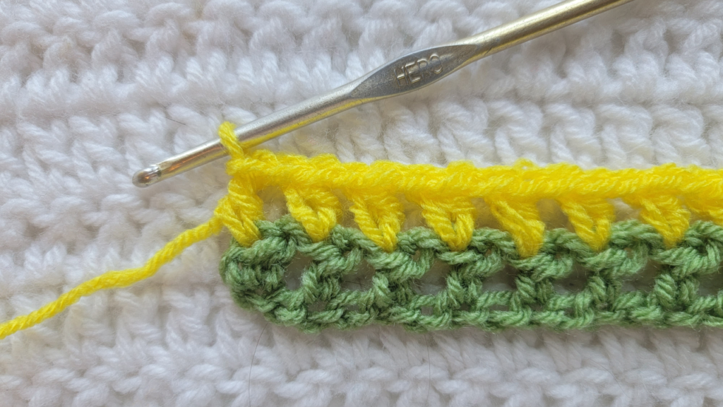Crochet double MOTTEZ, H.21 x l.22 x P.7.4 cm
