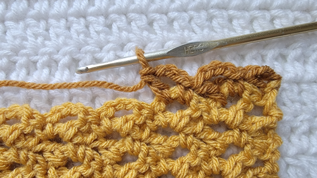 Photo Tutorial – How To Crochet: The Open Weave Stitch