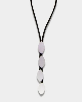 Y-shape simple neoprene necklace with leaf shape elements