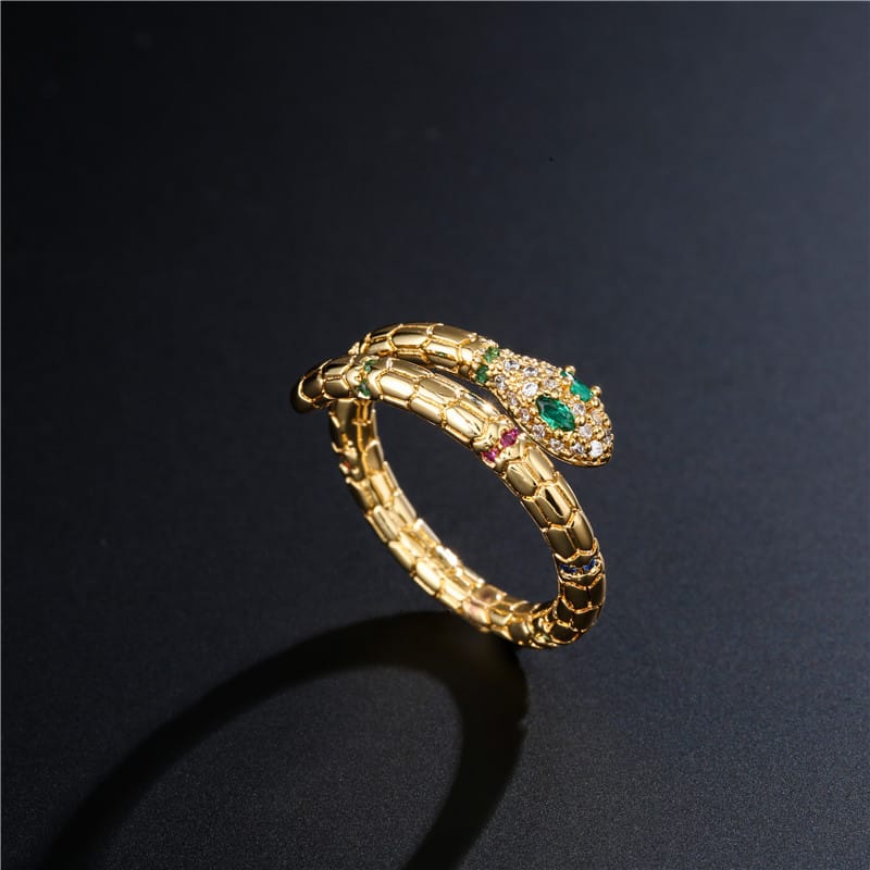 Exquisite Gold Snake Ring