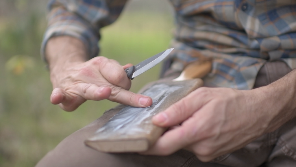 GB2-tools-and-maintenance-essential-kits--strop