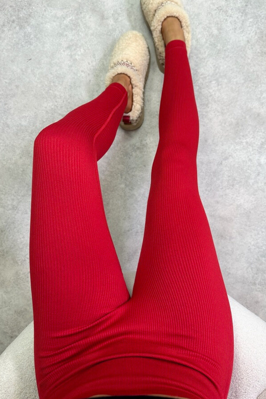 Intrigue Red Ribbed Leggings – Morgainz Collection