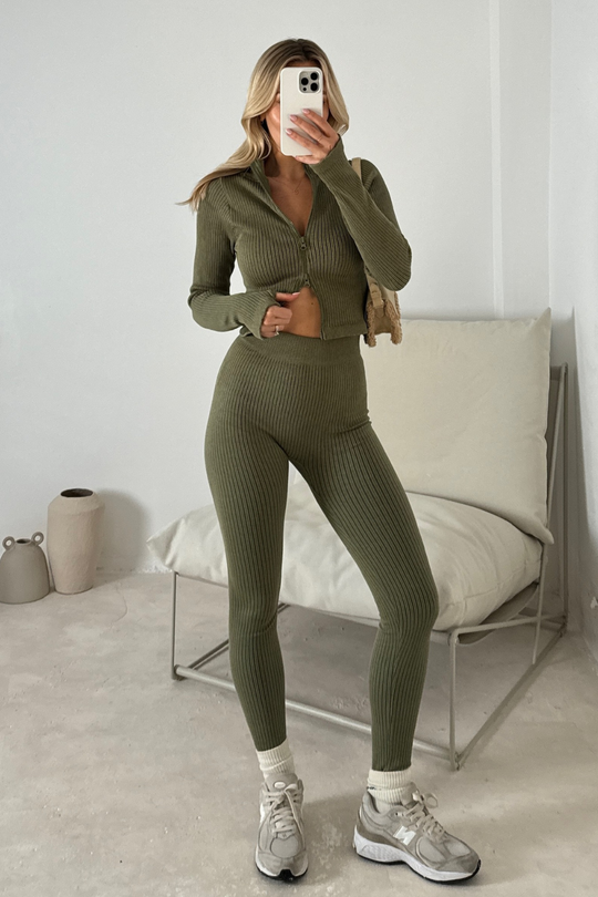 Long sleeve zip up top ribbed leggings with pockets 2 piece set – Inspired  Action