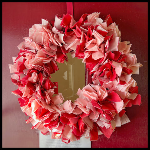 Red and pink wreath made of napkins
