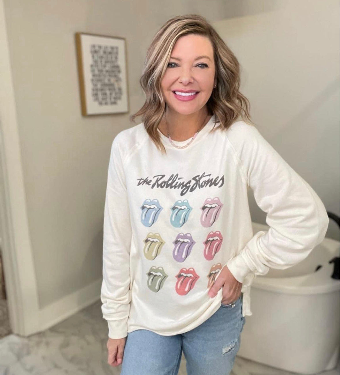 Maurice’s The Rolling Stone Graphic Sweater Size XS