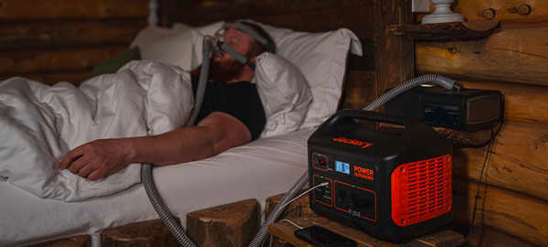 Jackery Explorer 1000 charging a CPAP machine indoors