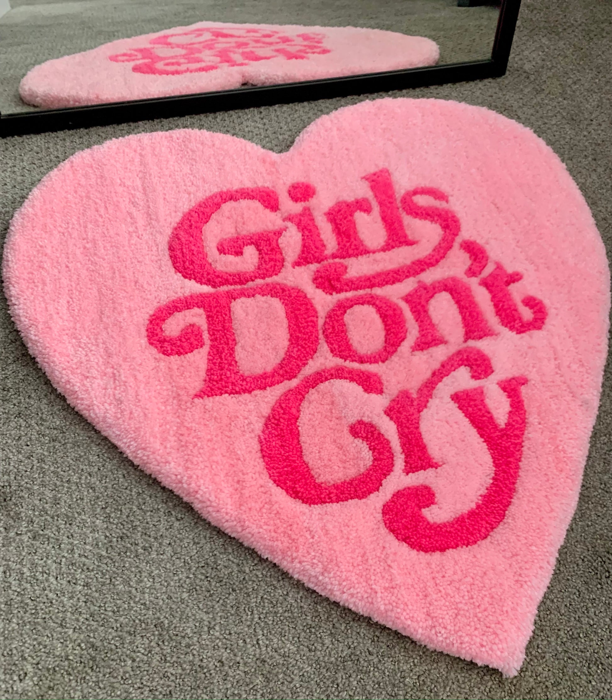 Verdy Inspired Girls Don't Cry Rug – Rugs with Magic