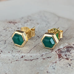 green onyx stud earrings