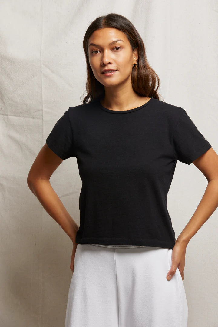 Perfect White Tee Lisa Slim Crew Tee