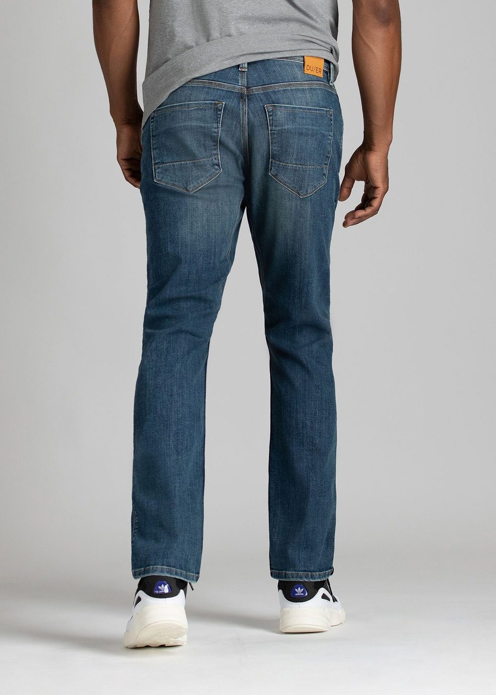 PERFORMANCE DENIM ATHLETIC - STRAIGHT - Coriander