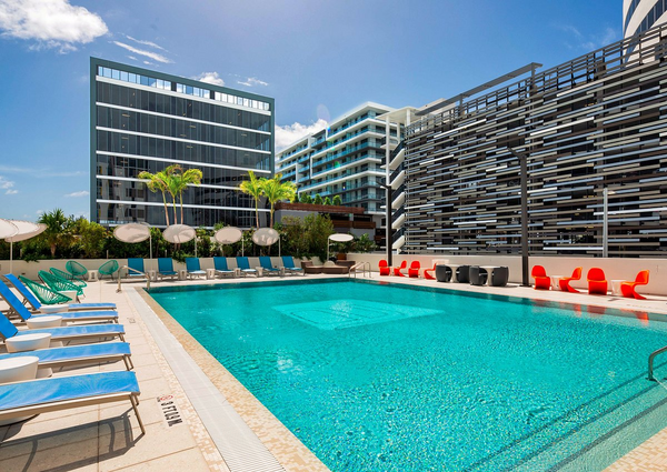 A Loft Pool Area - Miami Grand Prix Travel